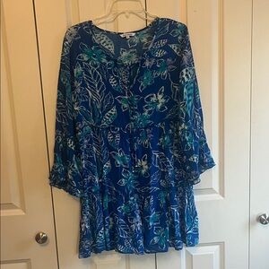 Blue Island Floral Blue and Teal Top